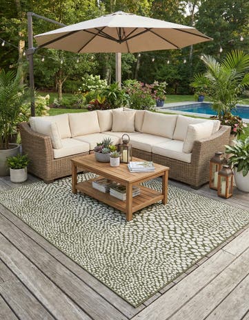 Green Easy-Clean Jill Zarin Cape Town Indoor / Outdoor Rug