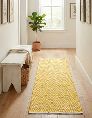 2' 2 x 6' 1 Hand Woven Chindi Chevron Runner Rug