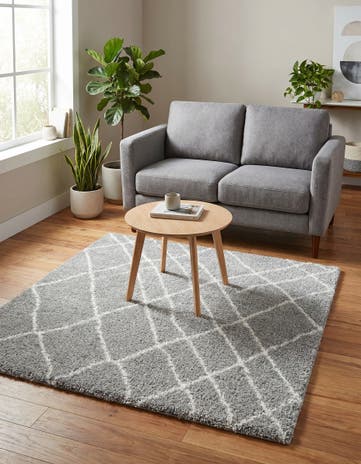 5' 3 x 5' 3 Soft Touch Shag Square Rug