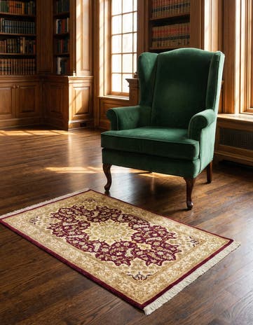 2' 7 x 3' 9 Ghom Silk Rug