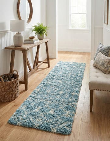 2' x 6' Moroccan Trellis Shag Runner Rug