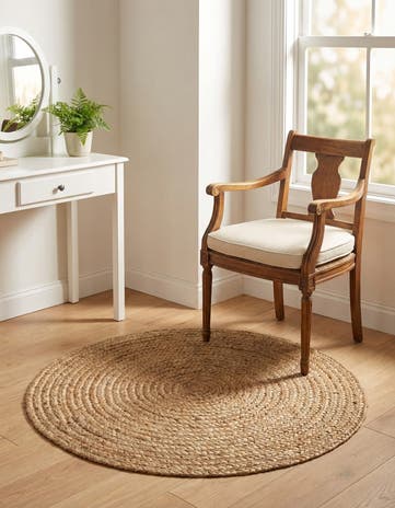 Natural Handmade Braided Jute Round Rug
