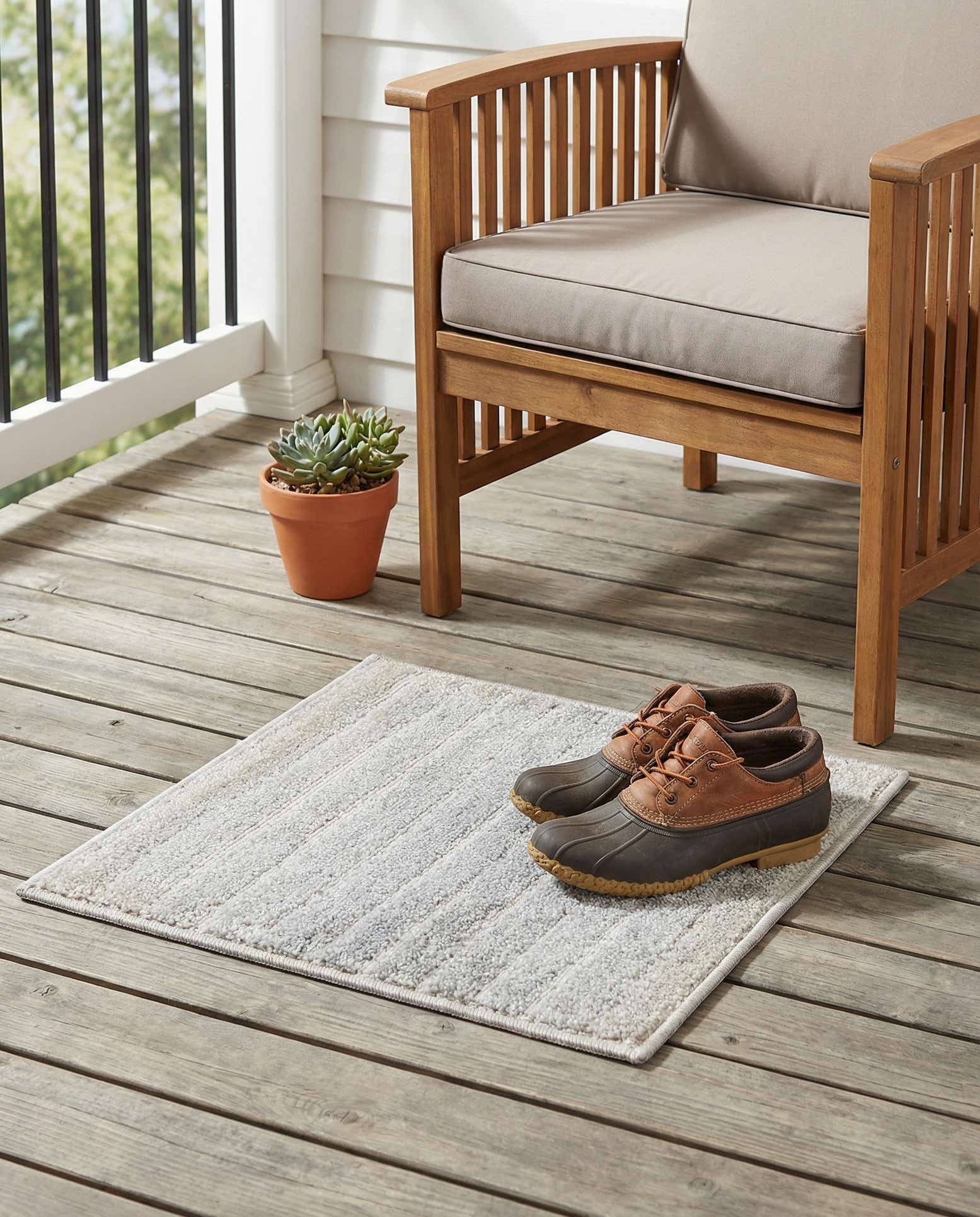1' 8 x 1' 8 Easy-Clean Sabrina Soto Ola Indoor / Outdoor Sample Rug