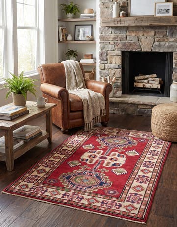 2' 7 x 4' 2 Hand Knotted Kazak Rug