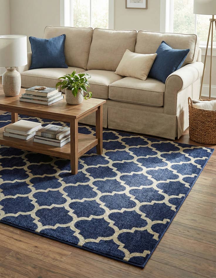 Detail image of 7' 10 x 7' 10 Lattice Square Rug