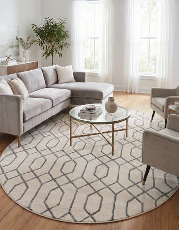 7' 10 x 10' Marilyn Monroe™ Glam Trellis Oval Rug