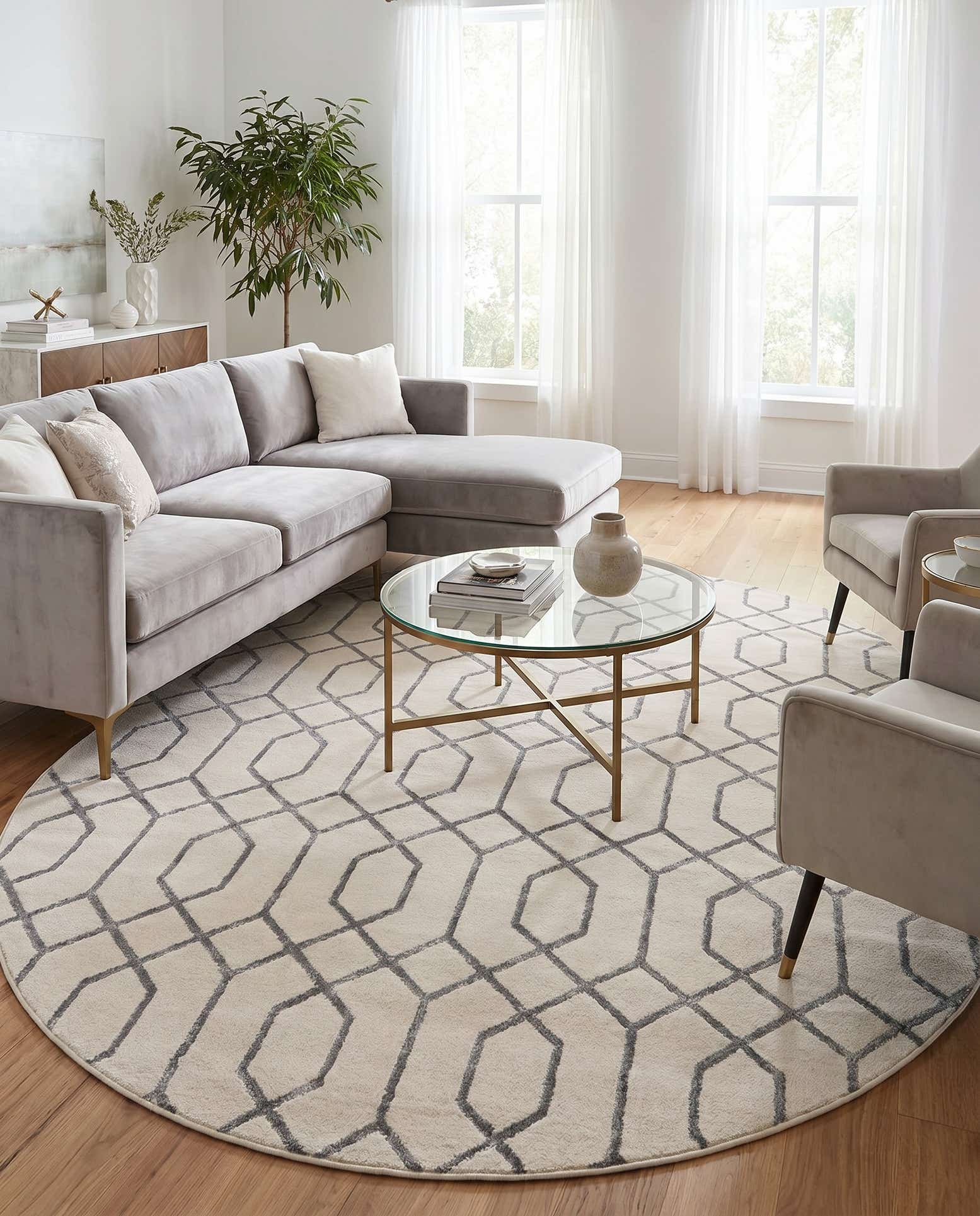 7' 10 x 10' Marilyn Monroe™ Glam Trellis Oval Rug