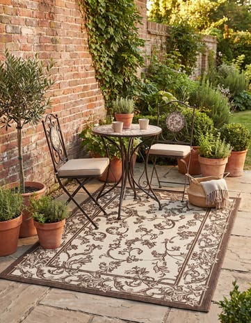 Black Easy-Clean Botanical Indoor / Outdoor Rug