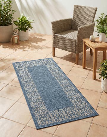Blue Easy-Clean Border Indoor / Outdoor Runner Rug