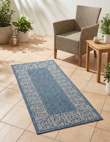 Blue Easy-Clean Border Indoor / Outdoor Runner Rug
