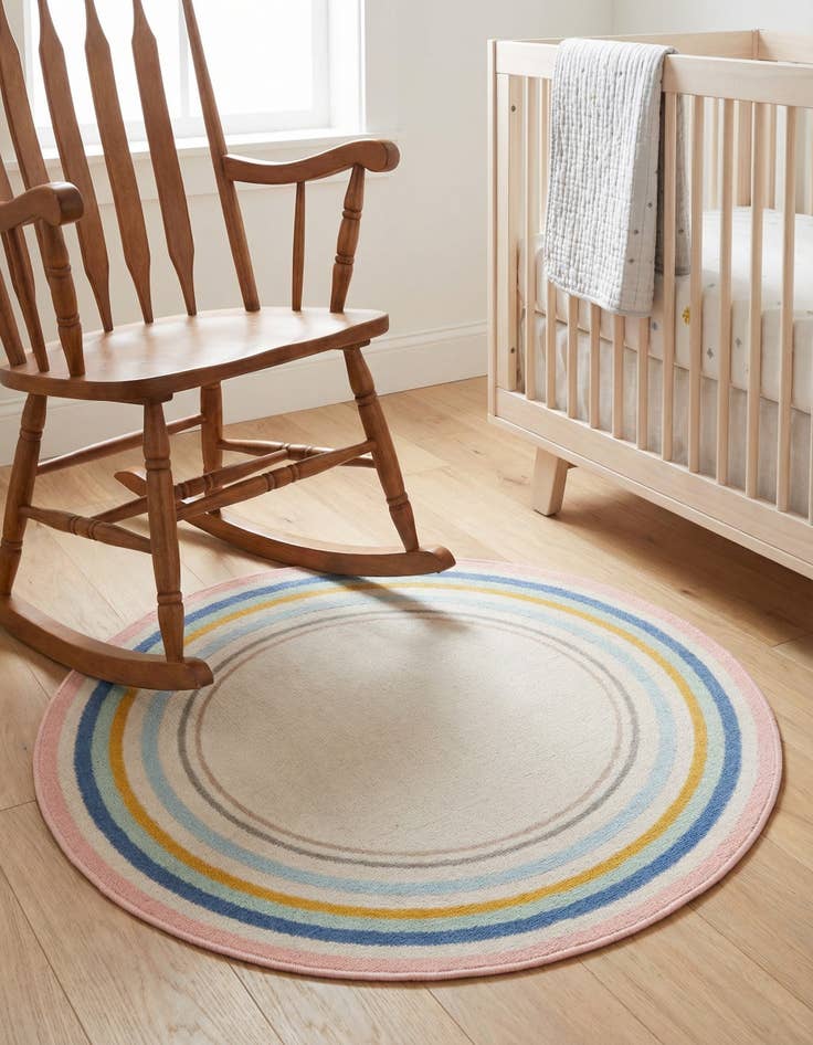 Detail image of 3' 3 x 3' 3 Lotus Round Rug