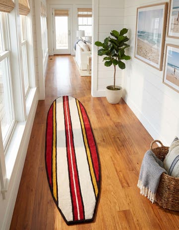 2' x 9' Hand Tufted Wool Runner Rug