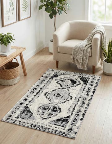 3' 3 x 5' 3 Tagine Rug