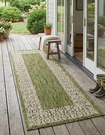 Green Easy-Clean Border Indoor / Outdoor Runner Rug
