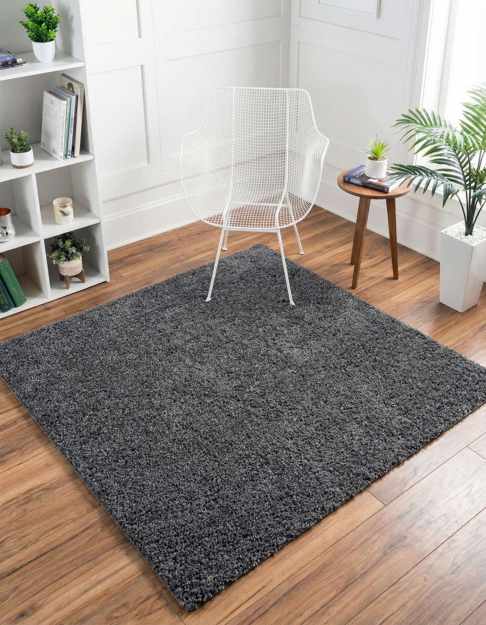 4' x 4' Soft Solid Shag Square Rug