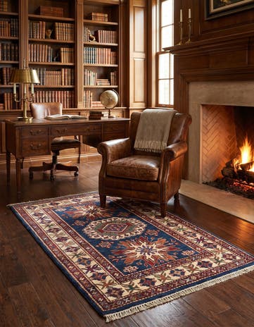 2' 7 x 4' 7 Hand Knotted Kazak Rug