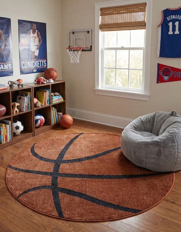 5' 3 x 5' 3 Sports Washable Round Rug