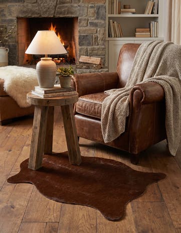1' 8 x 2' 7 Cowhide Leather Rug