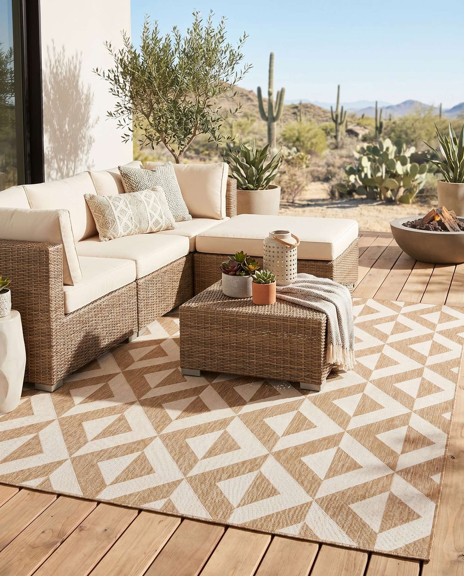 7' 10 x 7' 10 Easy-Clean Jill Zarin Napa Indoor / Outdoor Square Rug