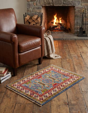 2' x 3' Hand Knotted Kazak Rug