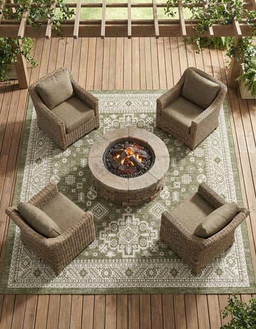 10' x 10' Easy-Clean Aztec Indoor / Outdoor Square Rug
