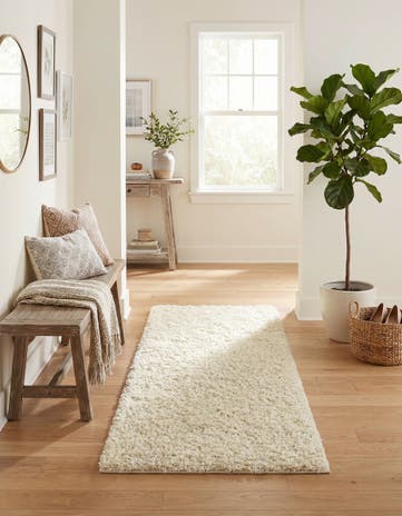 2' x 5' Solid Shag Runner Rug