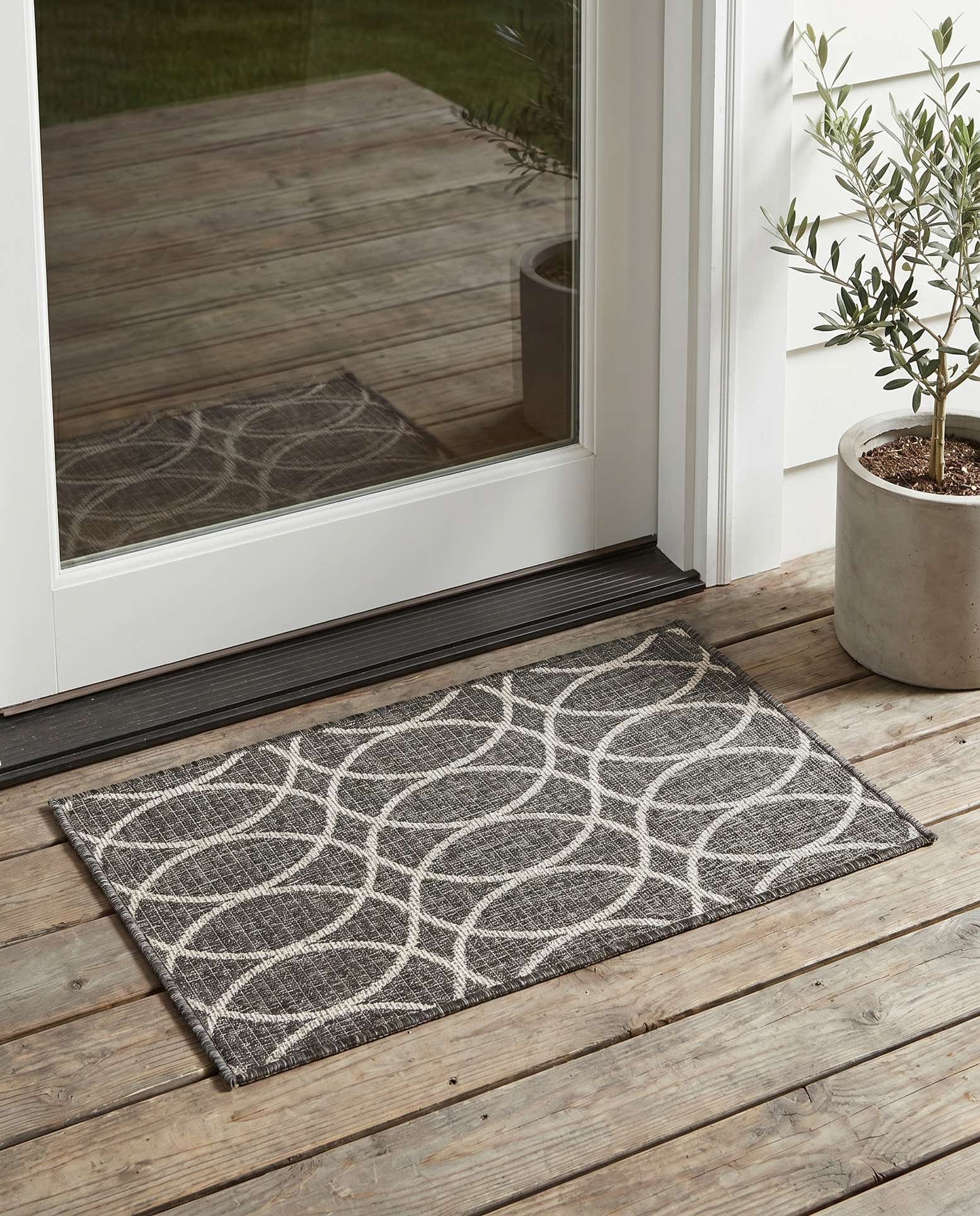 2' x 3' Easy-Clean Trellis Indoor / Outdoor Rug