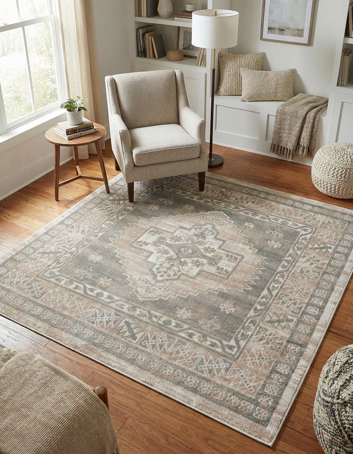 5' 3 x 5' 3 Whitney Square Rug