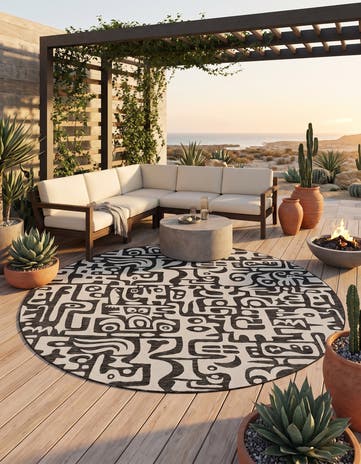 10' x 10' Easy-Clean Modern Indoor / Outdoor Round Rug