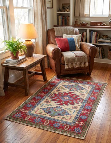 2' 8 x 4' 1 Hand Knotted Kazak Rug