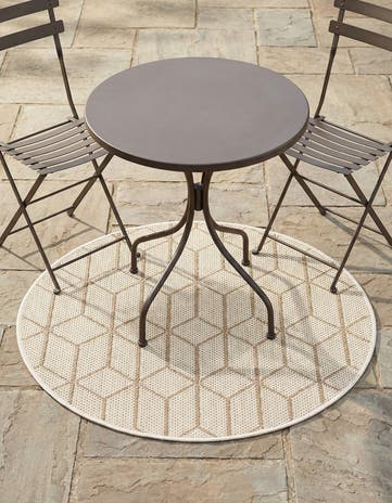 3' 1 x 3' 1 Easy-Clean Lattice Indoor / Outdoor Round Rug