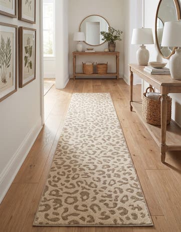 2' 7 x 10' Contour Runner Rug