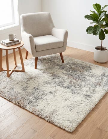 5' x 5' Soft Touch Shag Square Rug