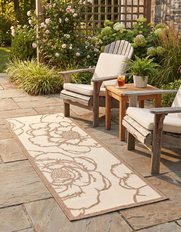 Beige Easy-Clean Botanical Indoor / Outdoor Runner Rug