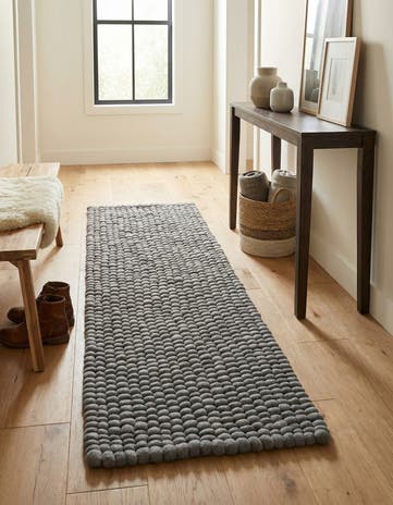 2' 2 x 6' 1 Felt Ball Wool Runner Rug