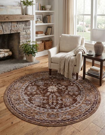 Brown Grand Tradition Round Rug