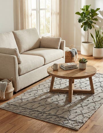 3' 1 x 5' 1 Hand Woven Larsa Jute Rug