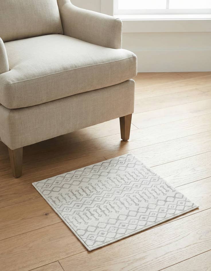 Detail image of 1' 4 x 1' 4 Bohemian Trellis Sample Rug