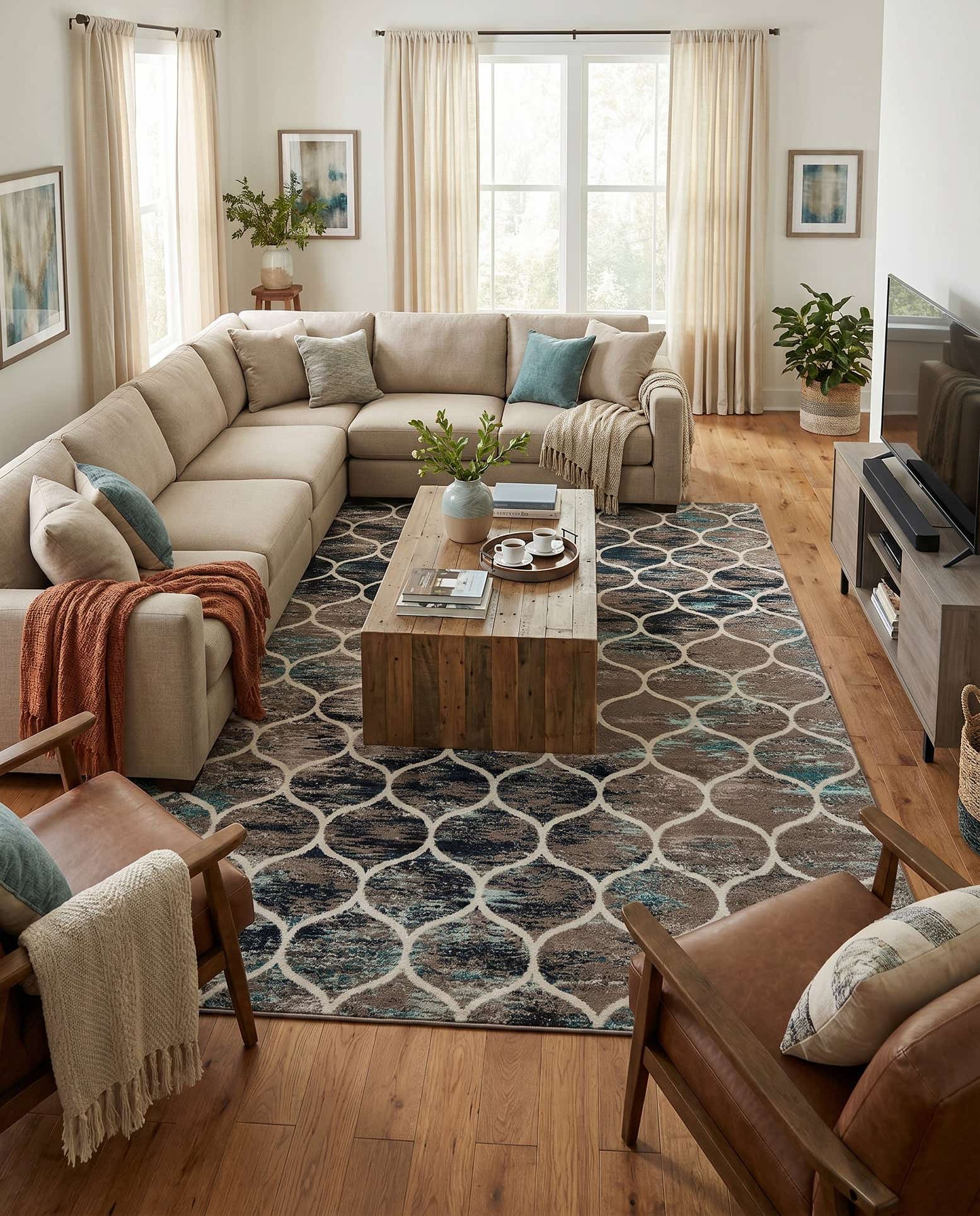 10' x 16' 5 Lattice Frieze Rug