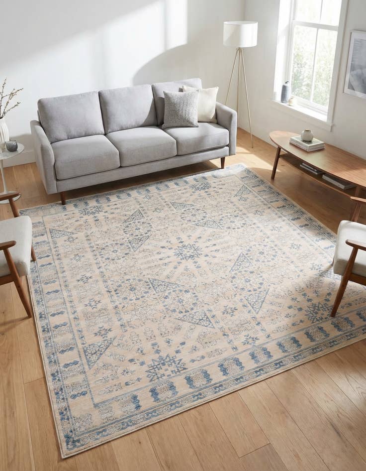 Detail image of 8' x 8' Victoria Square Rug