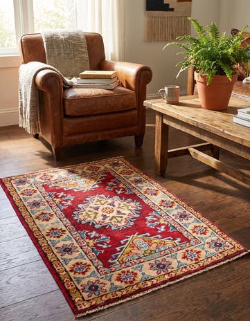 2' x 3' Hand Knotted Kazak Rug