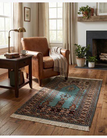 2' 8 x 4' 3 Hand Knotted Bokhara Oriental Wool Rug