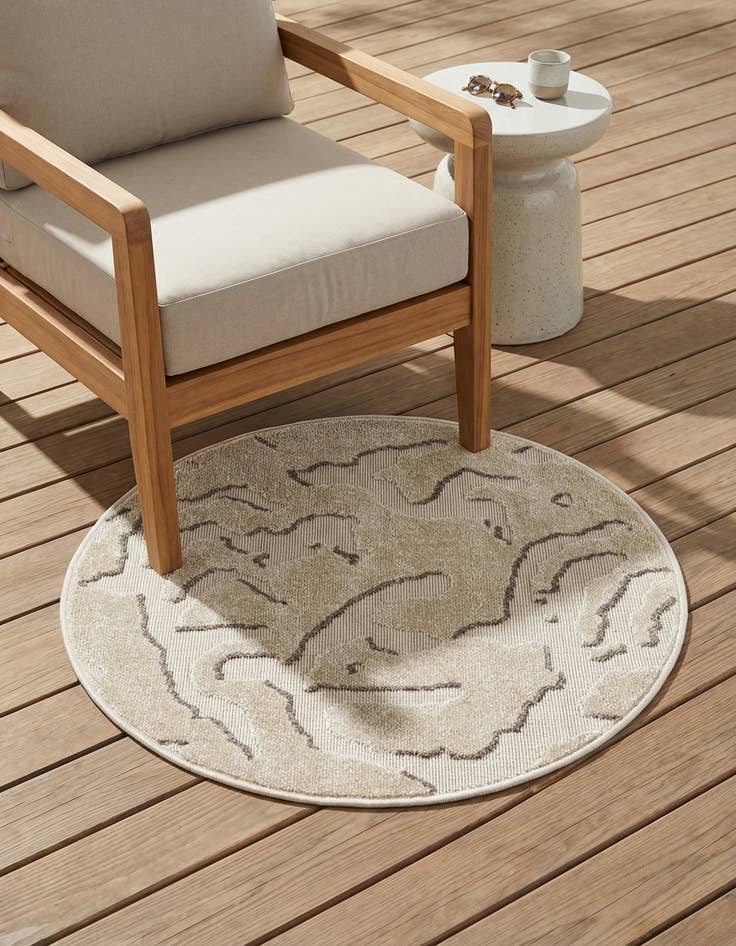Detail image of  3' x 3'  Washable Sabrina Soto Indoor / Outdoor Round Rug
