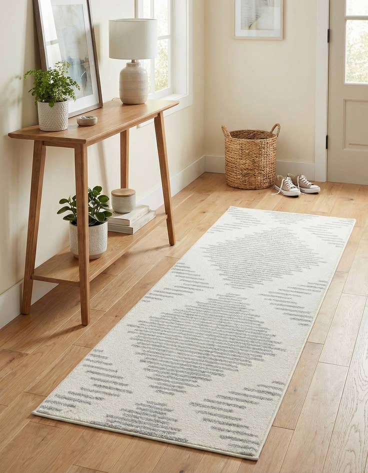 Detail image of 2' x 5' 3 Kai Runner Rug