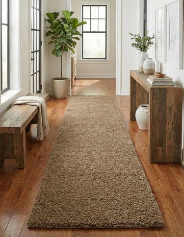 2' 7 x 19' 8 Solid Shag Runner Rug