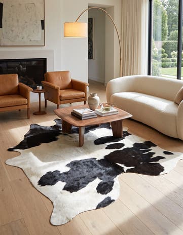 5' 6 x 6' 2 Cowhide Leather Square Rug