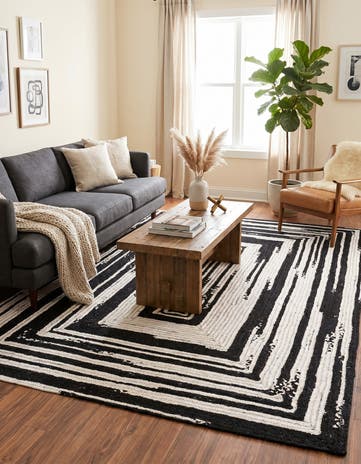 8' x 10' Handmade Braided Chindi Rug