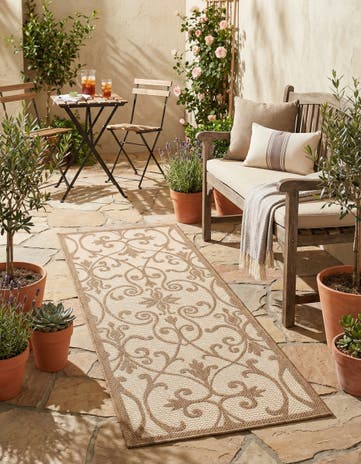 Brown Easy-Clean Botanical Indoor / Outdoor Runner Rug
