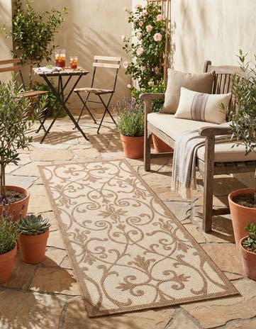 Brown Easy-Clean Botanical Indoor / Outdoor Runner Rug