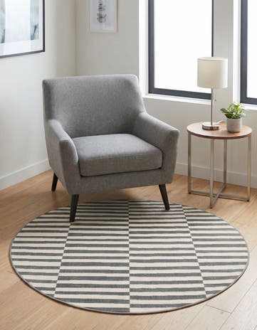 3' 7 x 3' 7 SoHo Round Rug